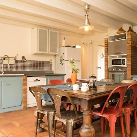 Maison De Maitre Ancien Logis Du Xviie Holiday home